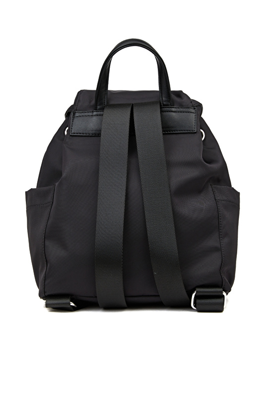 Siyah Kadın Sırt Çantası