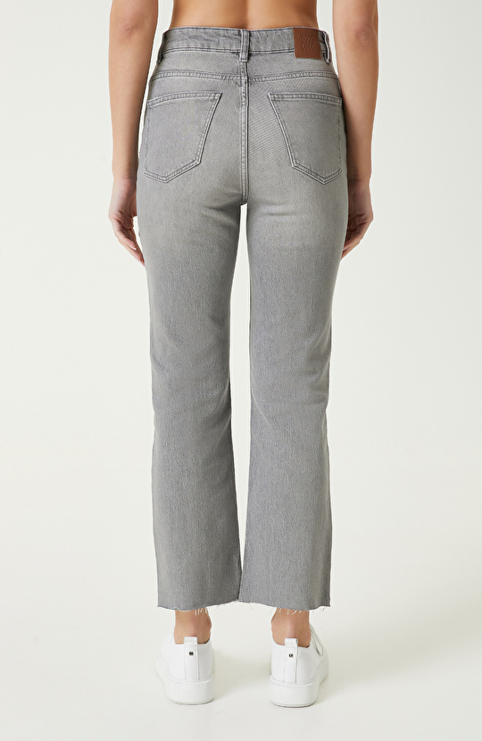 Açık Gri Denim Pantolon