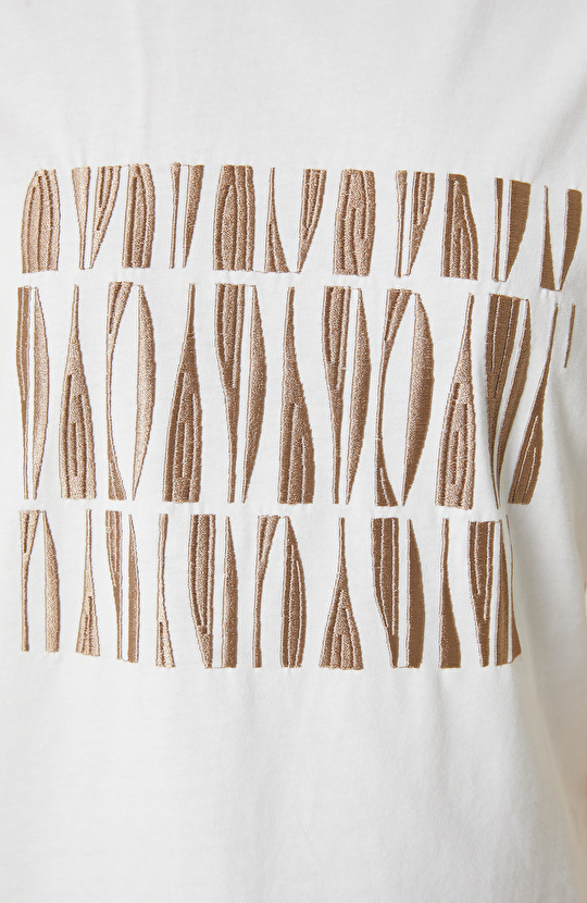 Ekru Nakışlı T-shirt