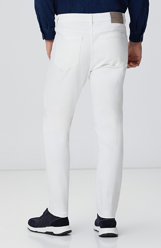 Kırık Beyaz Denim Pantolon