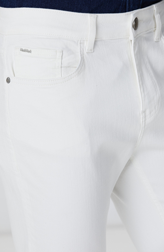 Kırık Beyaz Denim Pantolon