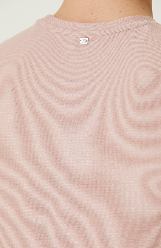 Pembe T-shirt