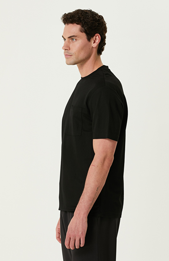 Siyah T-shirt