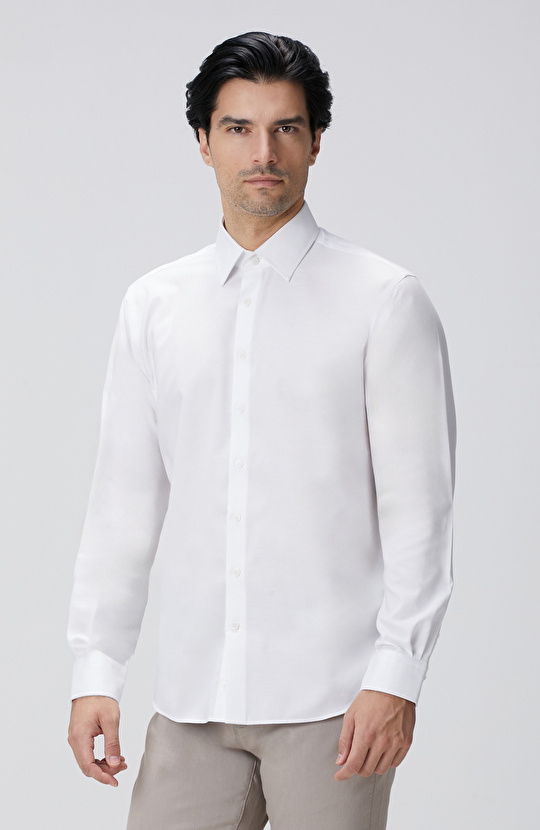Beyaz Gömlek