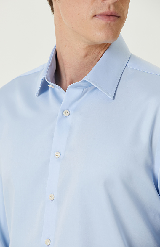 Açık  Mavi Comfort Fit Non-Iron Saten Gömlek