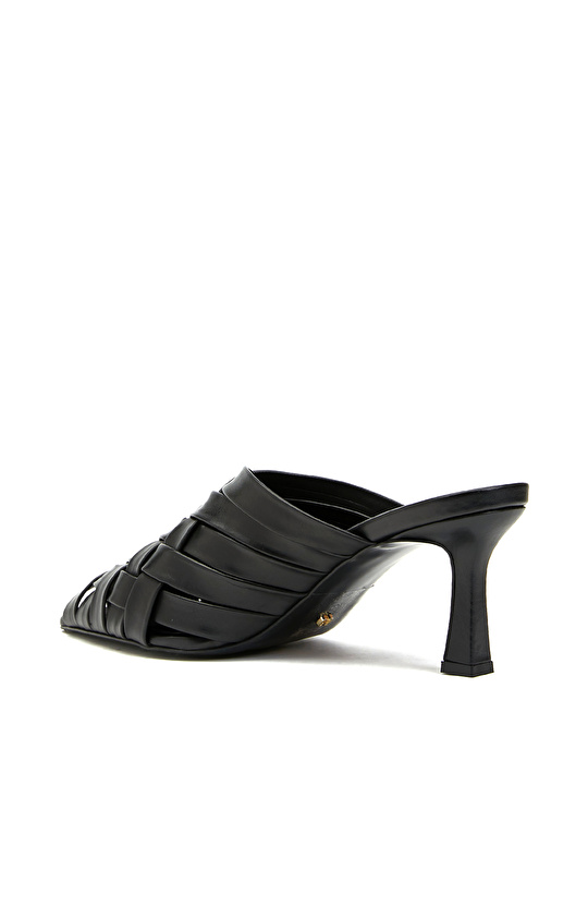 Siyah Kadın Deri Terlik