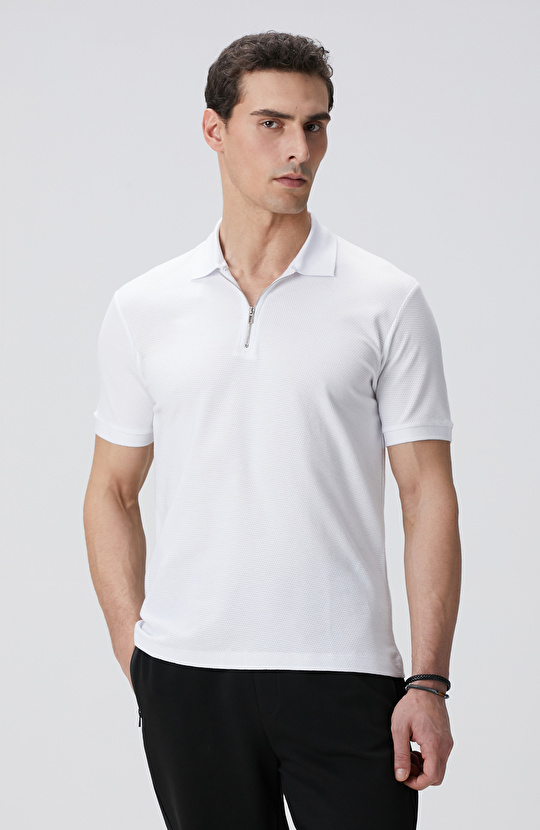 Beyaz Polo Yaka T-shirt