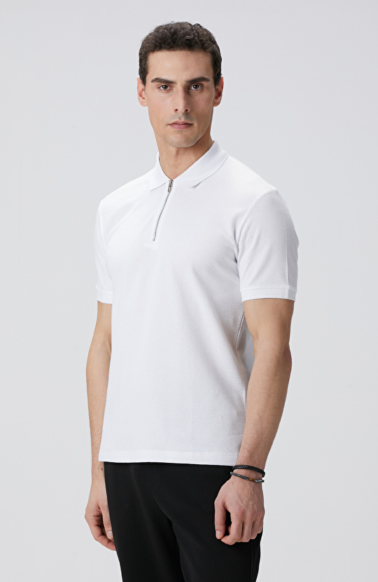 Beyaz Polo Yaka T-shirt