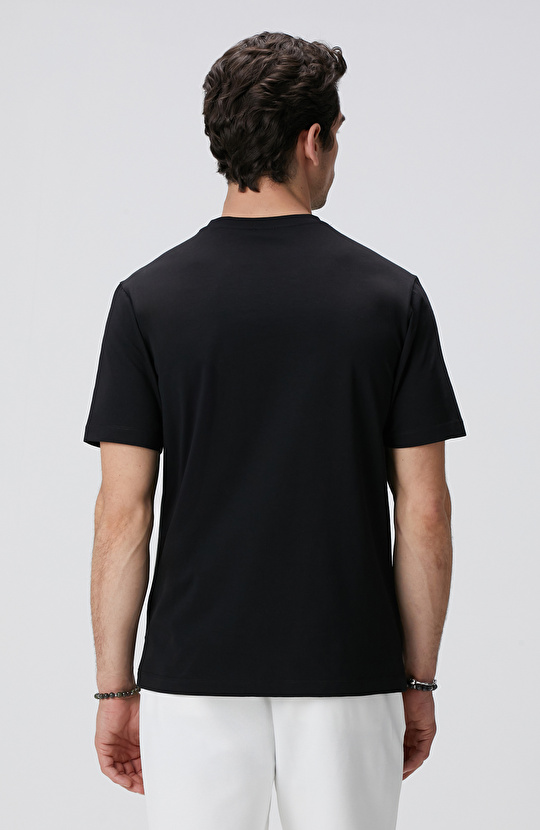 Siyah T-shirt