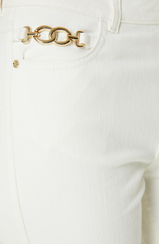  Kırık Beyaz Denim Pantolon