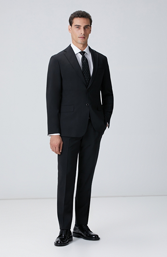 Siyah Yün Karışımlı Takım Elbise