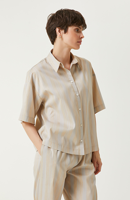 Ekru Bej Çizgili Gömlek