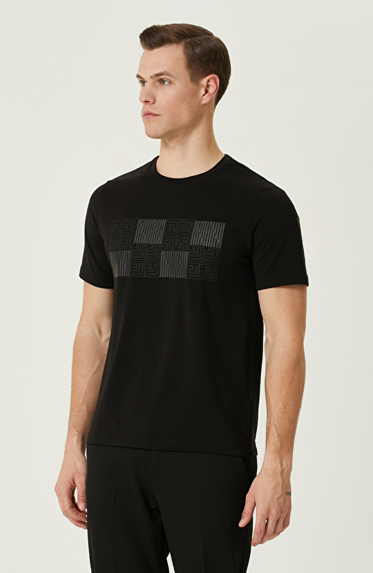Siyah T-shirt