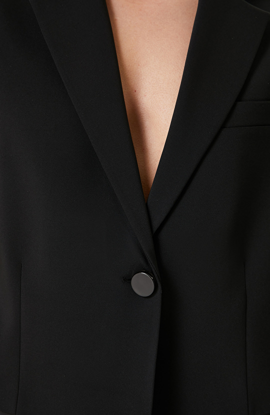 Siyah Kısa Kollu Ceket