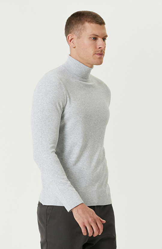 Açık Gri Balıkçı Yaka Triko Kazak