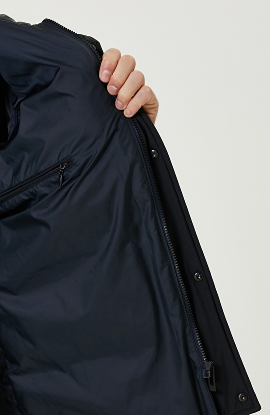 Lacivert Kapitoneli Mont