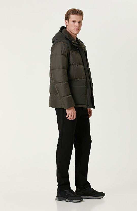 Haki Kapitoneli Mont