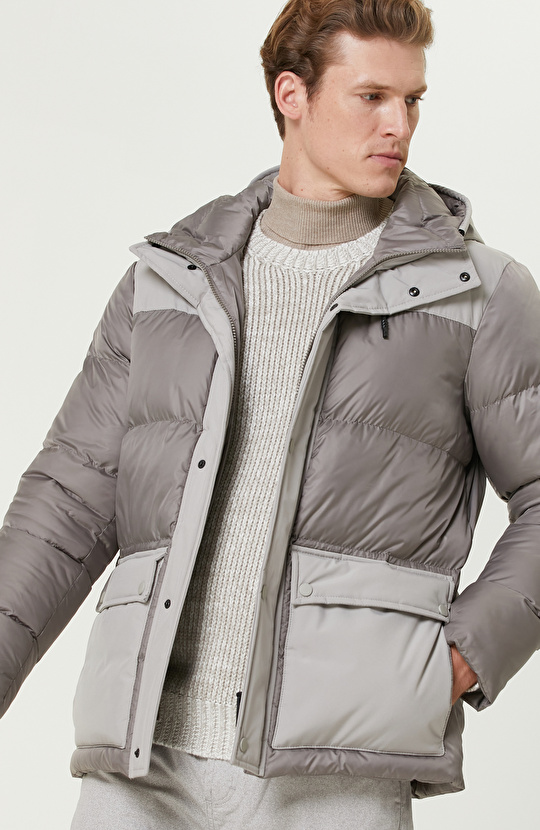 Taş Kapitoneli Mont