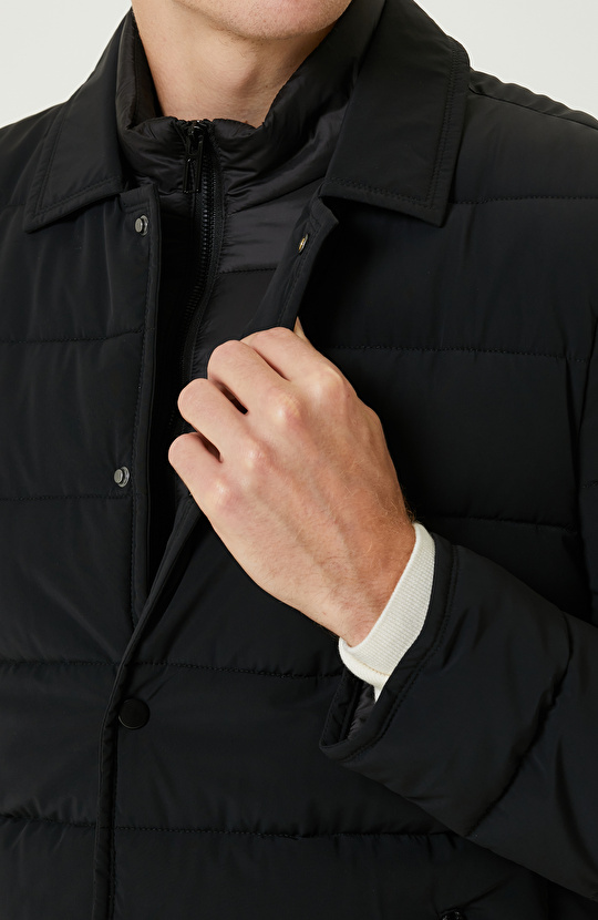 Siyah Çıkma Mostralı Puffer Coat Ceket