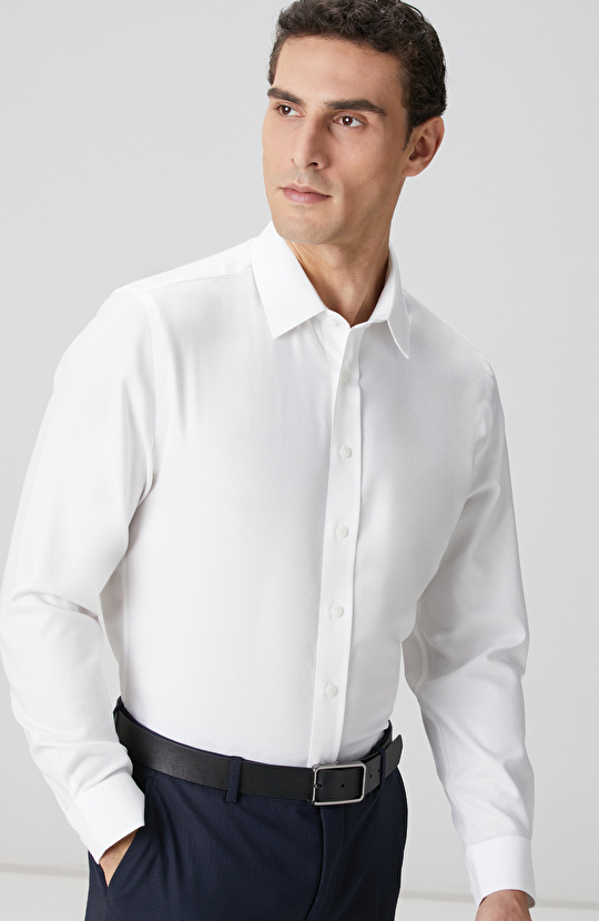 Beyaz Non-Iron Gömlek