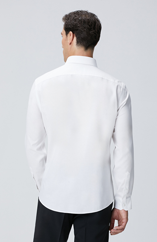 Beyaz Non-Iron Jakarlı Gömlek