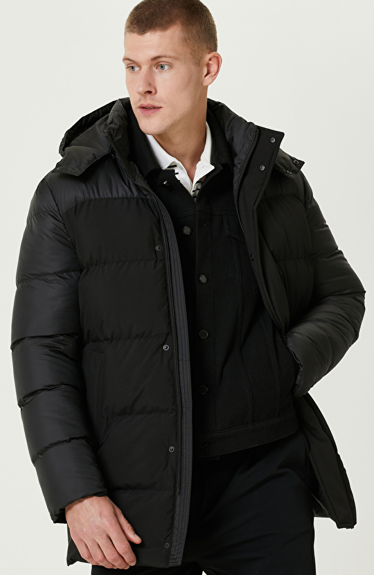 Siyah Kapüşonlu  Puffer Casual Kaban