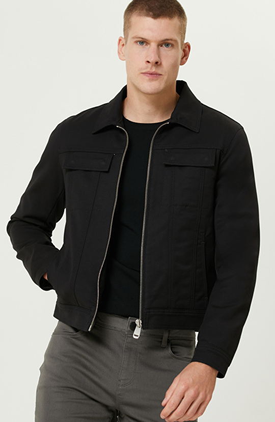 Siyah İçi Kapitoneli Mont