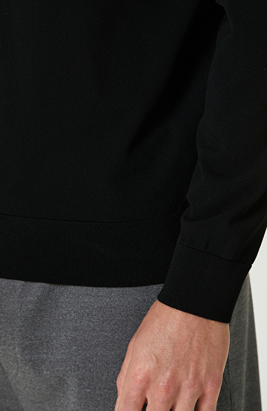 Siyah Polo Yaka Triko Kazak