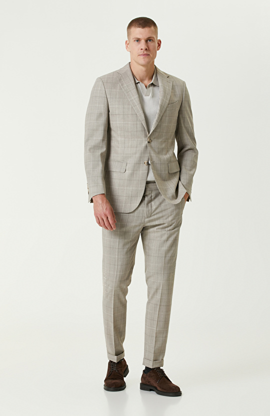 Taş Apaj Yaka Triko Kazak