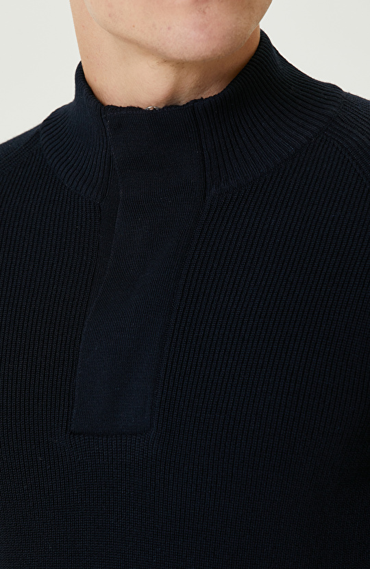 Lacivert Dik Yaka Fermuarlı Triko Kazak