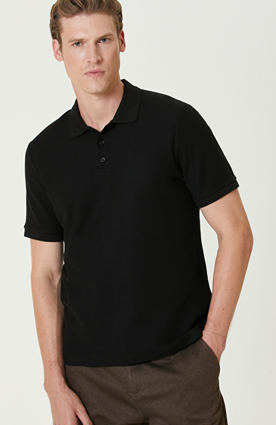 Siyah Polo Yaka Jakarlı Tshirt
