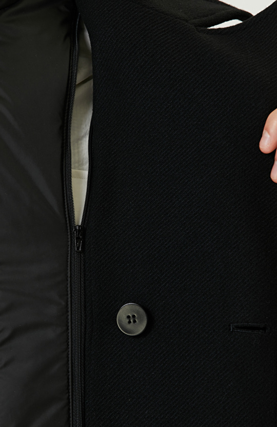 Siyah Çıkma Mostralı Kruvaze Yaka Diyagonal Kaban