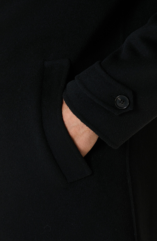 Siyah Yün Karışımlı Dikişsiz Handmade Palto