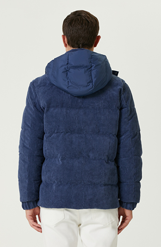 Lacivert Punch Detaylı Kazak