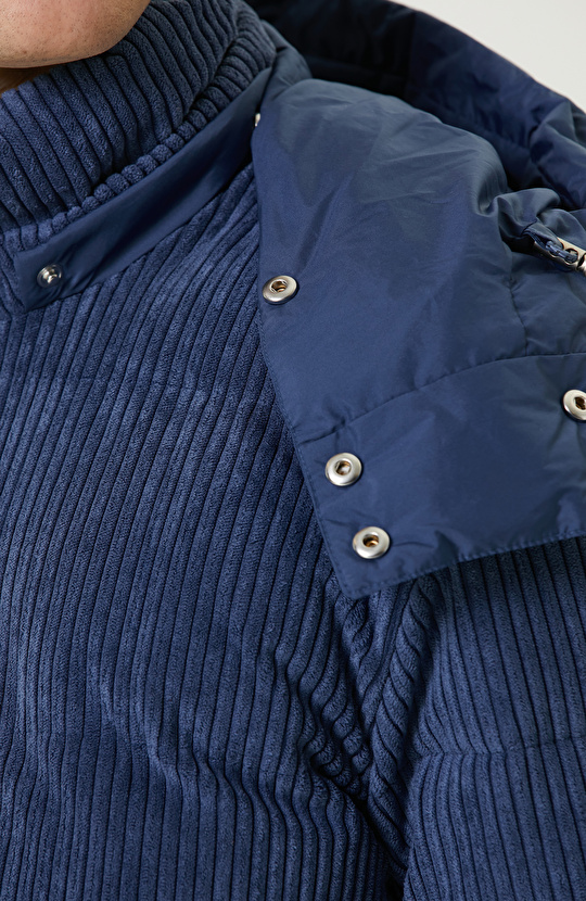 Lacivert Punch Detaylı Kazak