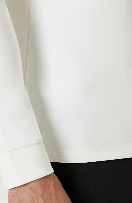 Kırık Beyaz Sweatshirt