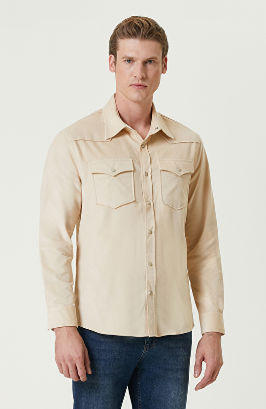 Ekru Limited İnce Fitilli Kadife Gömlek Ekru Limited İnce Fitilli Kadife Gömlek