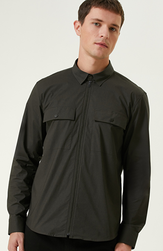 Haki Çift Cepli Fermuarlı Gömlek