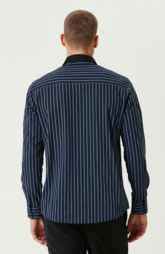 İndigo Çizgili Gömlek