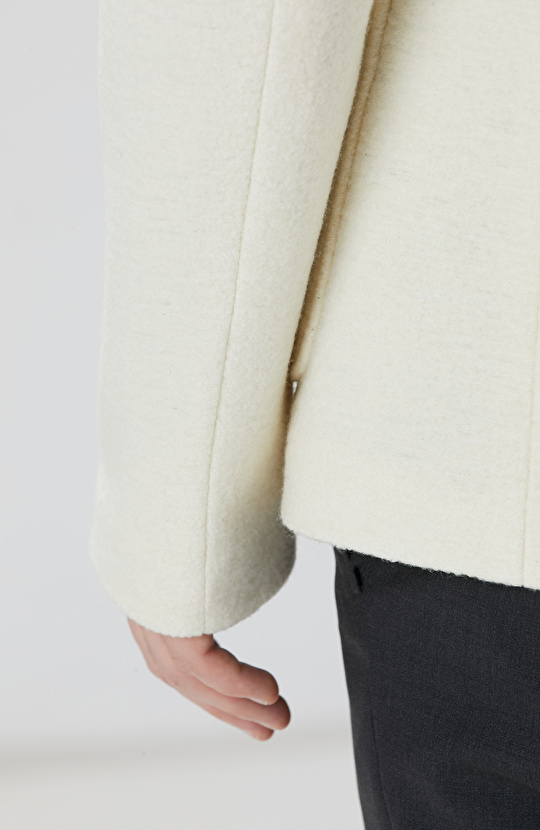 Ekru Yün Örme Ceket