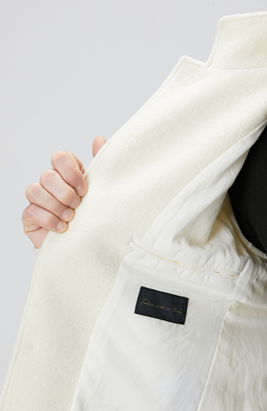 Ekru Yün Örme Ceket