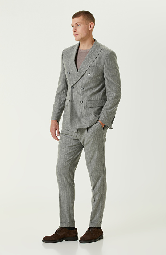 Gri Yün Karışımlı Flanel Takım Elbise