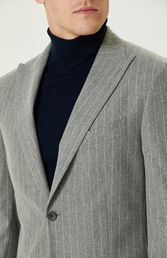 Gri Yün Karışımlı Çift Yırtmaç Takım Elbise