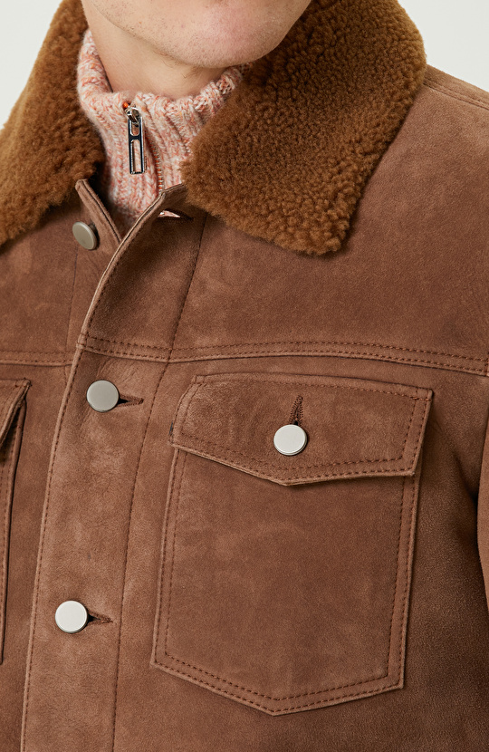 Karamel Yakası Kürklü Süet Mont