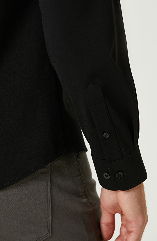 Siyah Çift Cepli Örme Gömlek