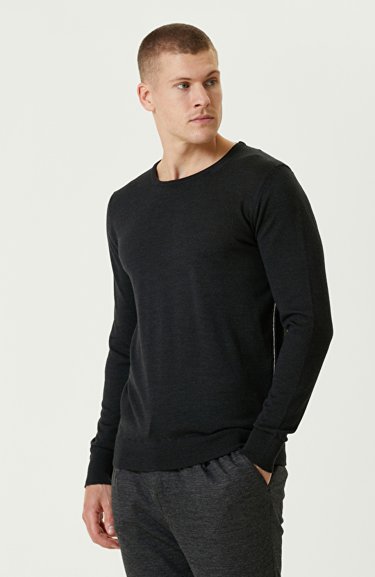 Antrasit Yün Triko Kazak