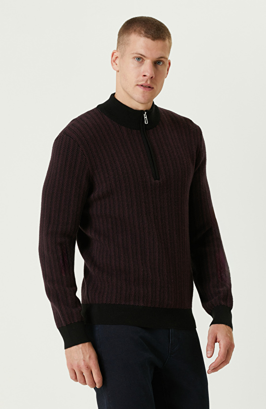 Siyah Bordo Dik Yaka Fermuarlı Triko Kazak