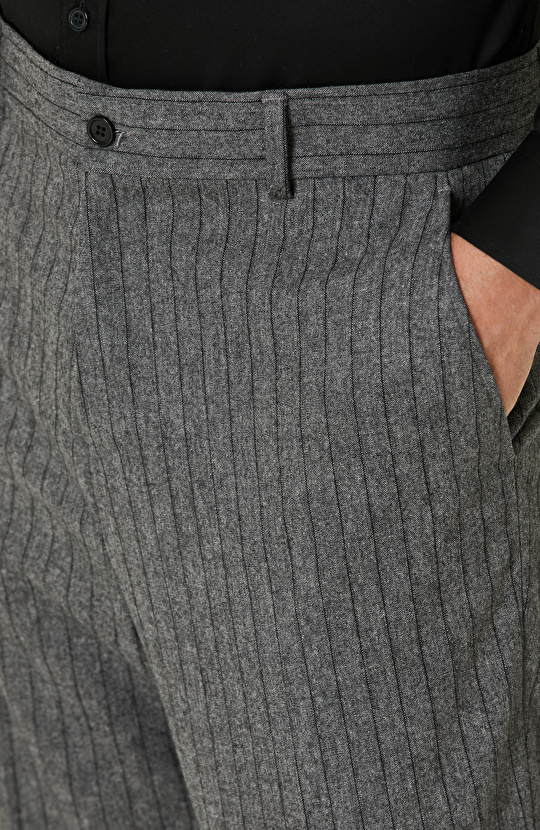 Gri Yün Karışımlı Pantolon