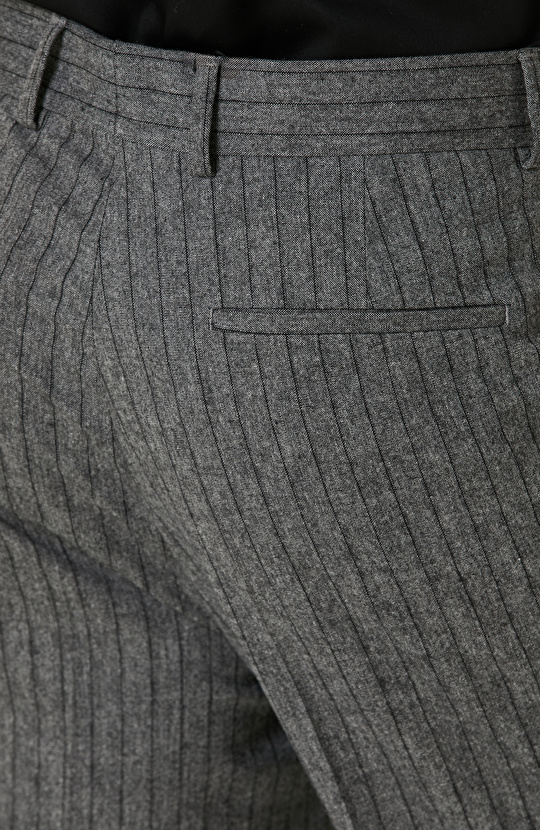 Gri Yün Karışımlı Pantolon