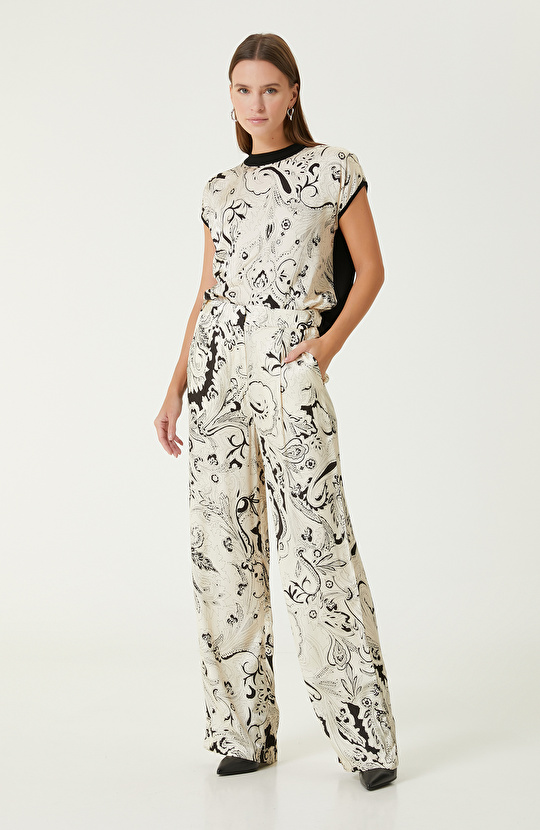 Siyah Dokuma Garnili Triko